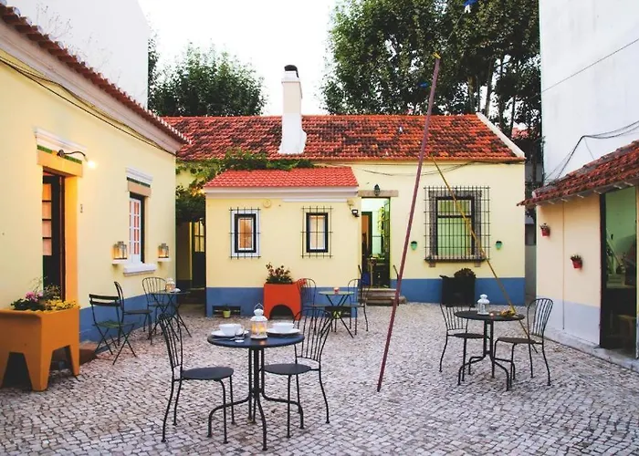 Pateo Do Tempo Carcavelos (Lisbon)